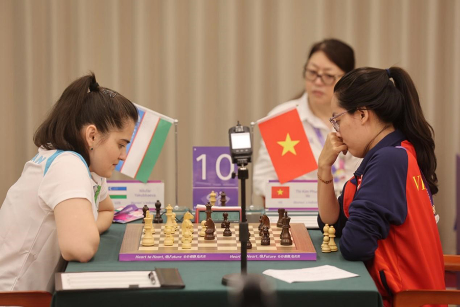 China National Chess Team enters Hangzhou Qi-Yuan (Zhili) Chess Hall, Ding  Liren hopes to win champion at Asian Games_The 19th Asian Games Hangzhou