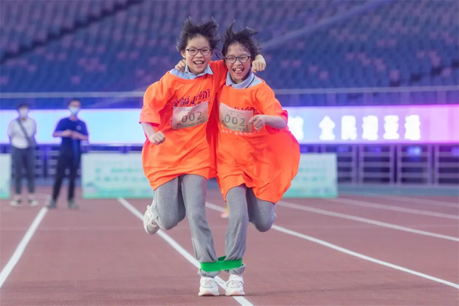 射龙门点球大战两人三足在黄龙亚运竞赛场馆比赛太过瘾