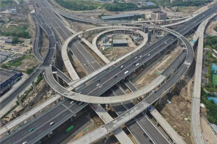 先睹为快!杭州即将新增一条跨江快速路 新钱江二桥快要建成了