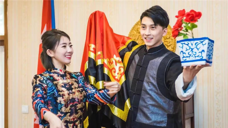 “中外人文交流小使者”走进尼泊尔驻华大使馆